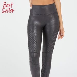 NWT Spanx Moto Legging